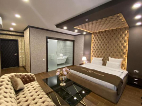 Vio by Viaggio